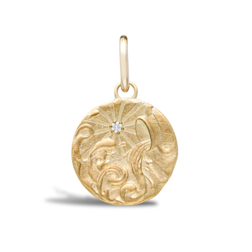 Gold pendant