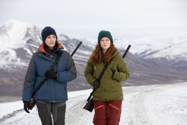 Suranne Jones (Amy Silva) and Rose Leslie (Kirsten Longacre) in Vigil series 3