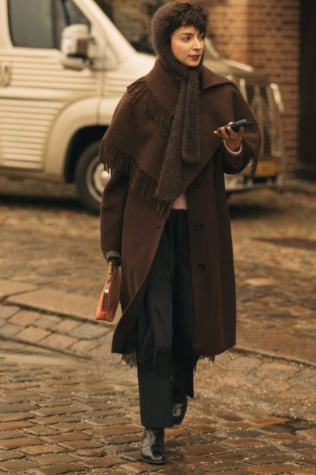 Woman wearing bonnet