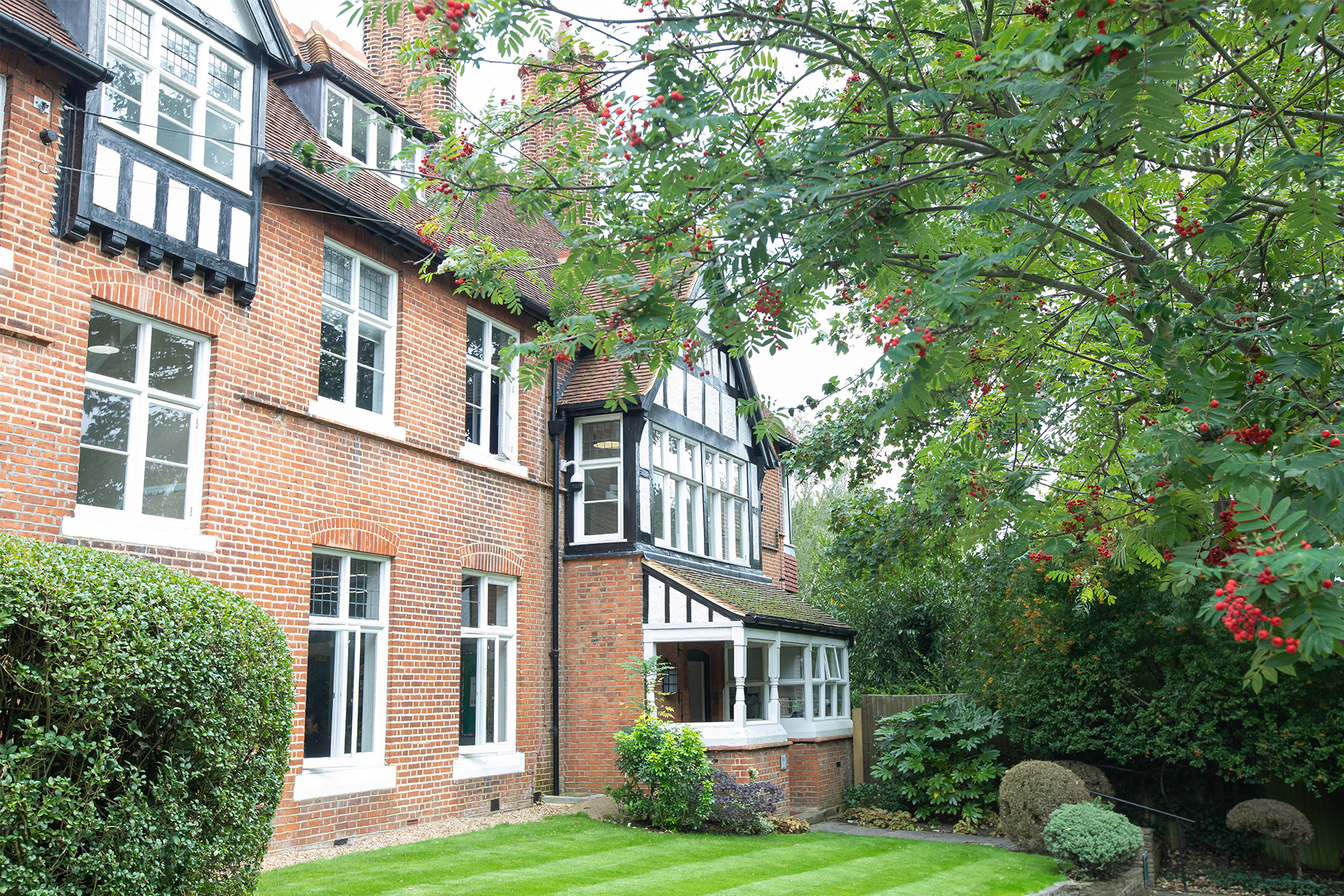 Mill HIll International School and garden