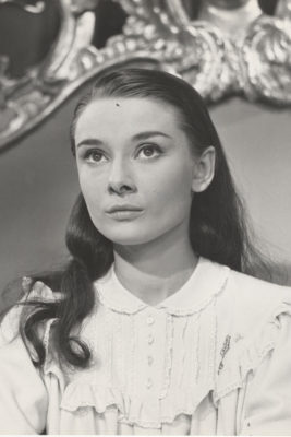 British star Audrey Hepburn will be commended with a blue plaque in London this year