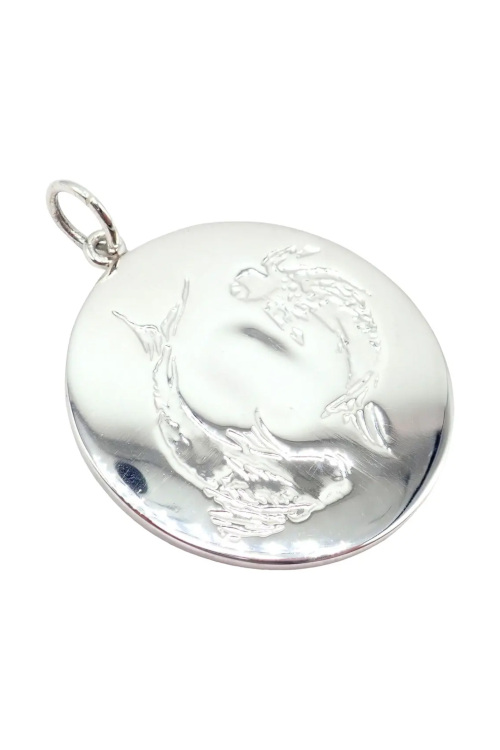 Silver fish pendant