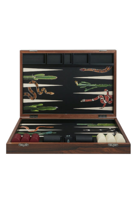 Backgammon set