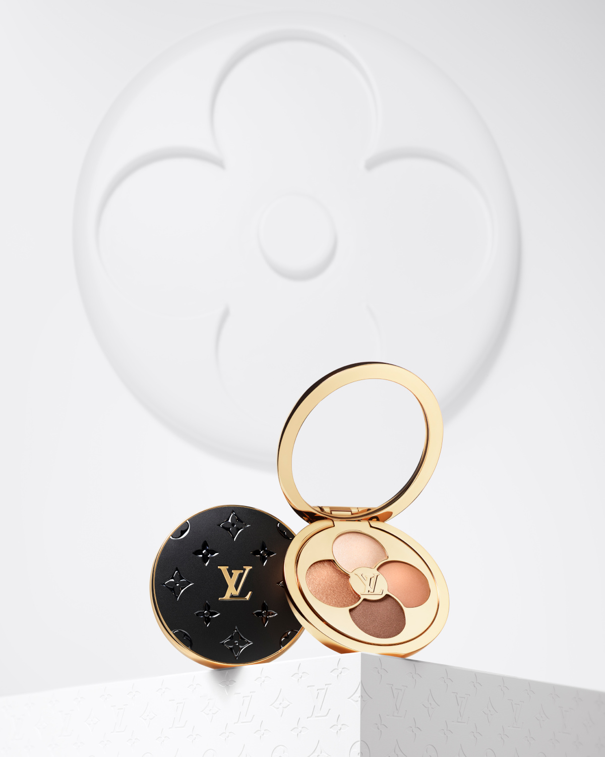 Eyeshadow compact