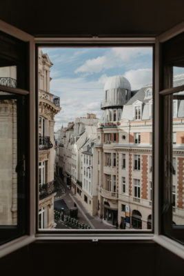 Open window on Paris street | Paris Guide