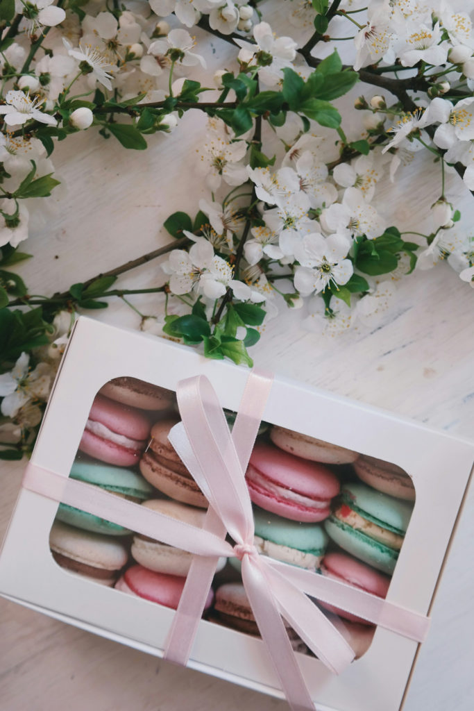 Macarons and flowers