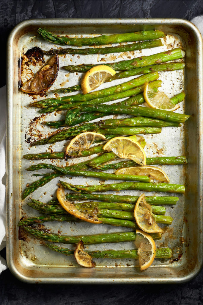 Roasted asparagus with lemon