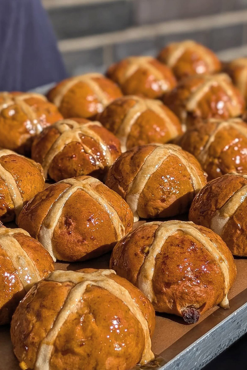 Hot cross buns