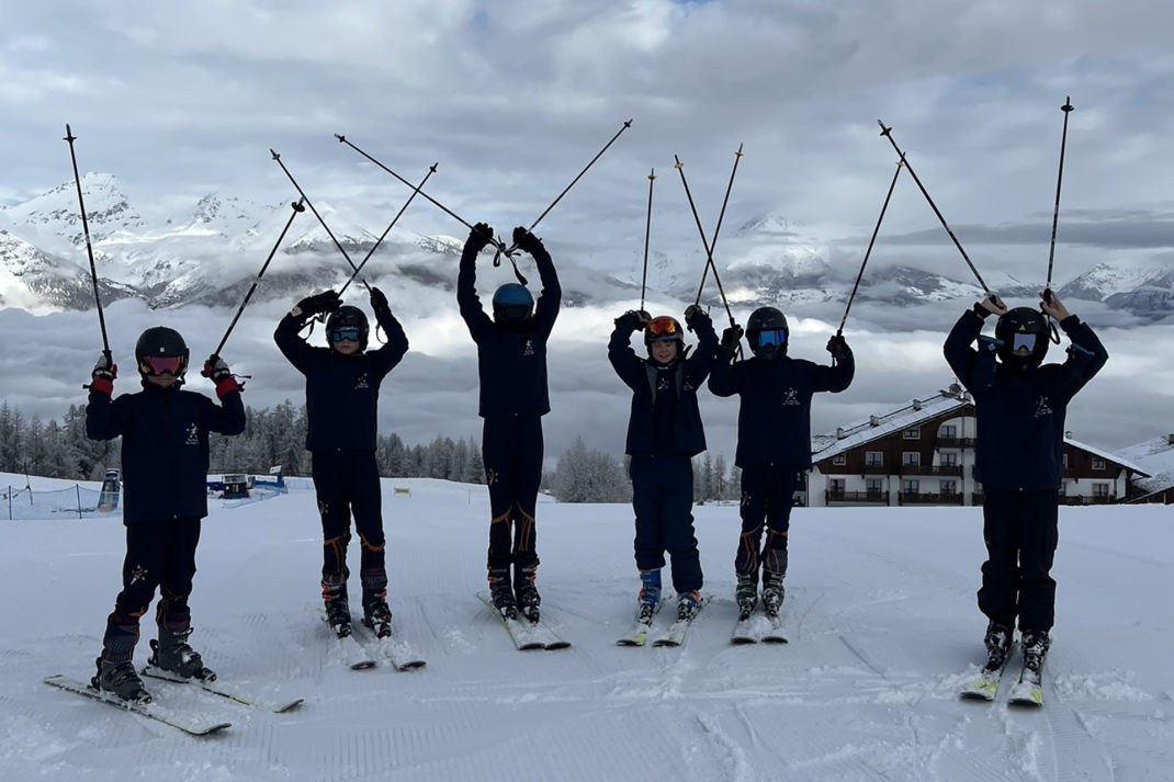 Beacon School Skiers at IAPS