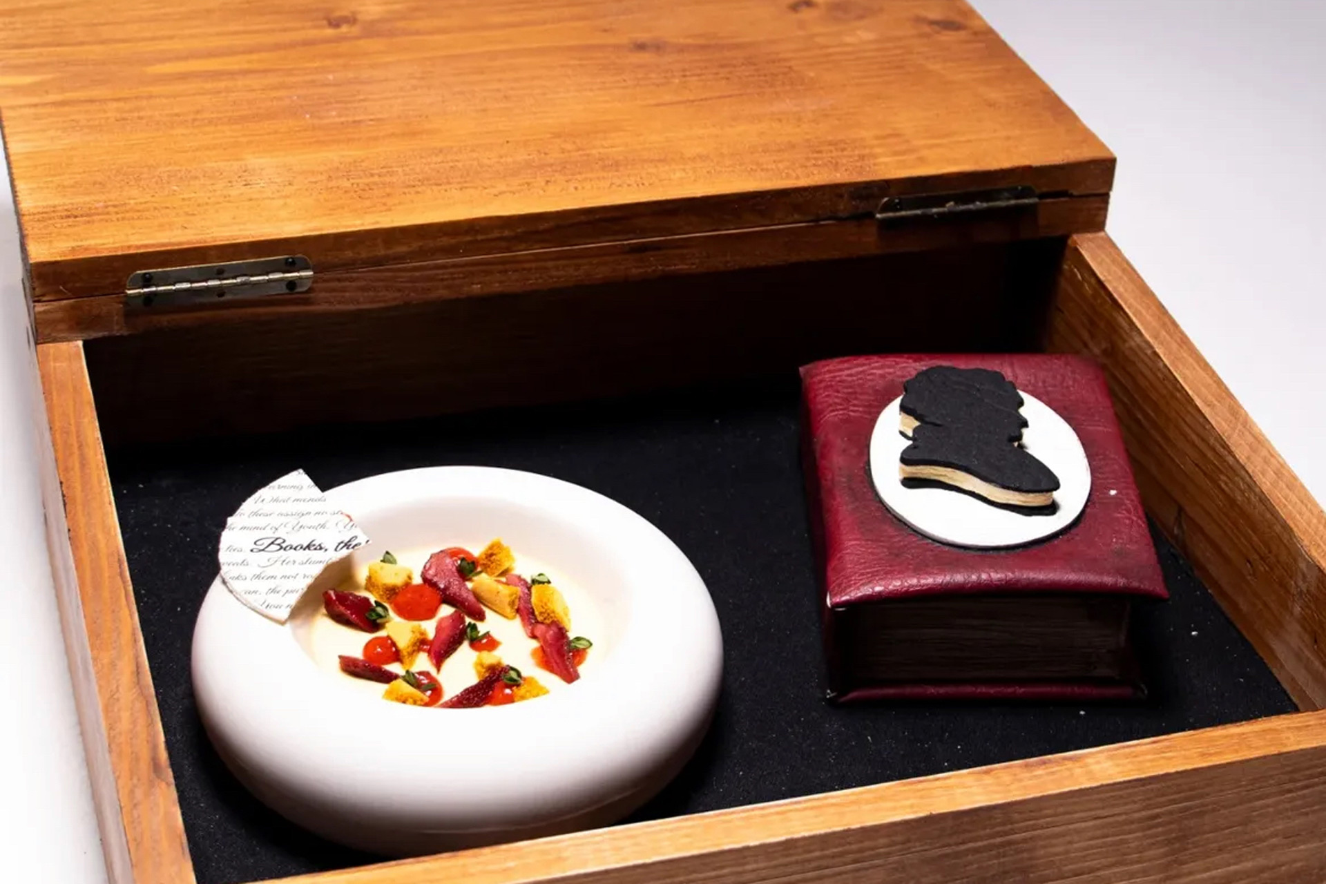 Amber Francis' dessert on Great British Menu