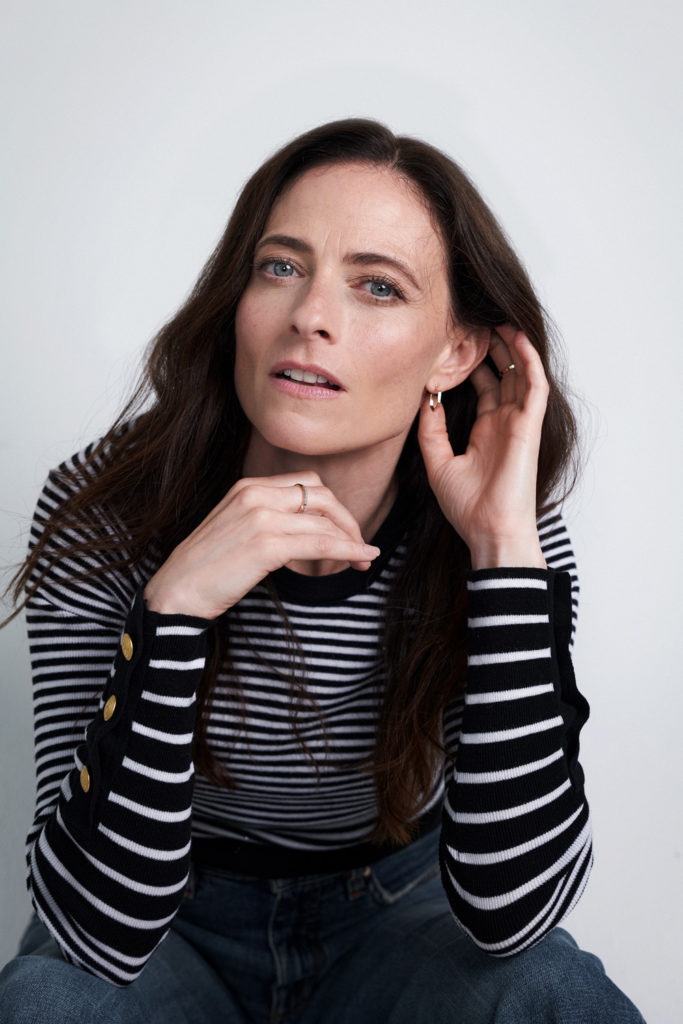 LARA PULVER