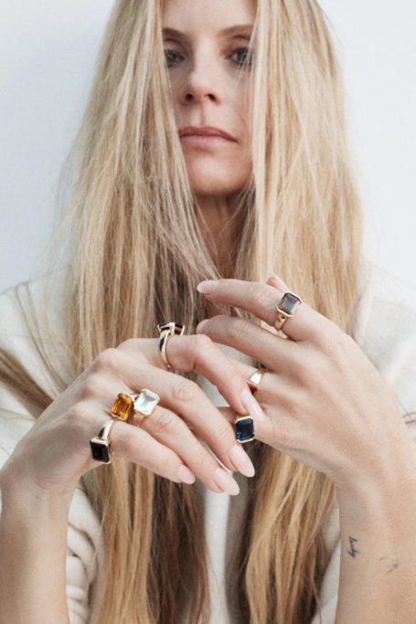 Laura Bailey for Otiumberg