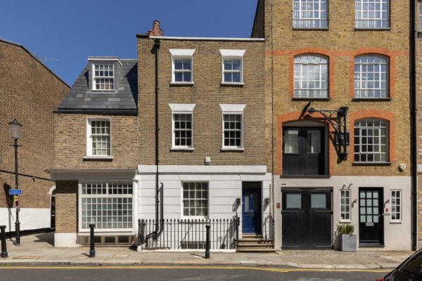 Exterior of Chelsea townhouse