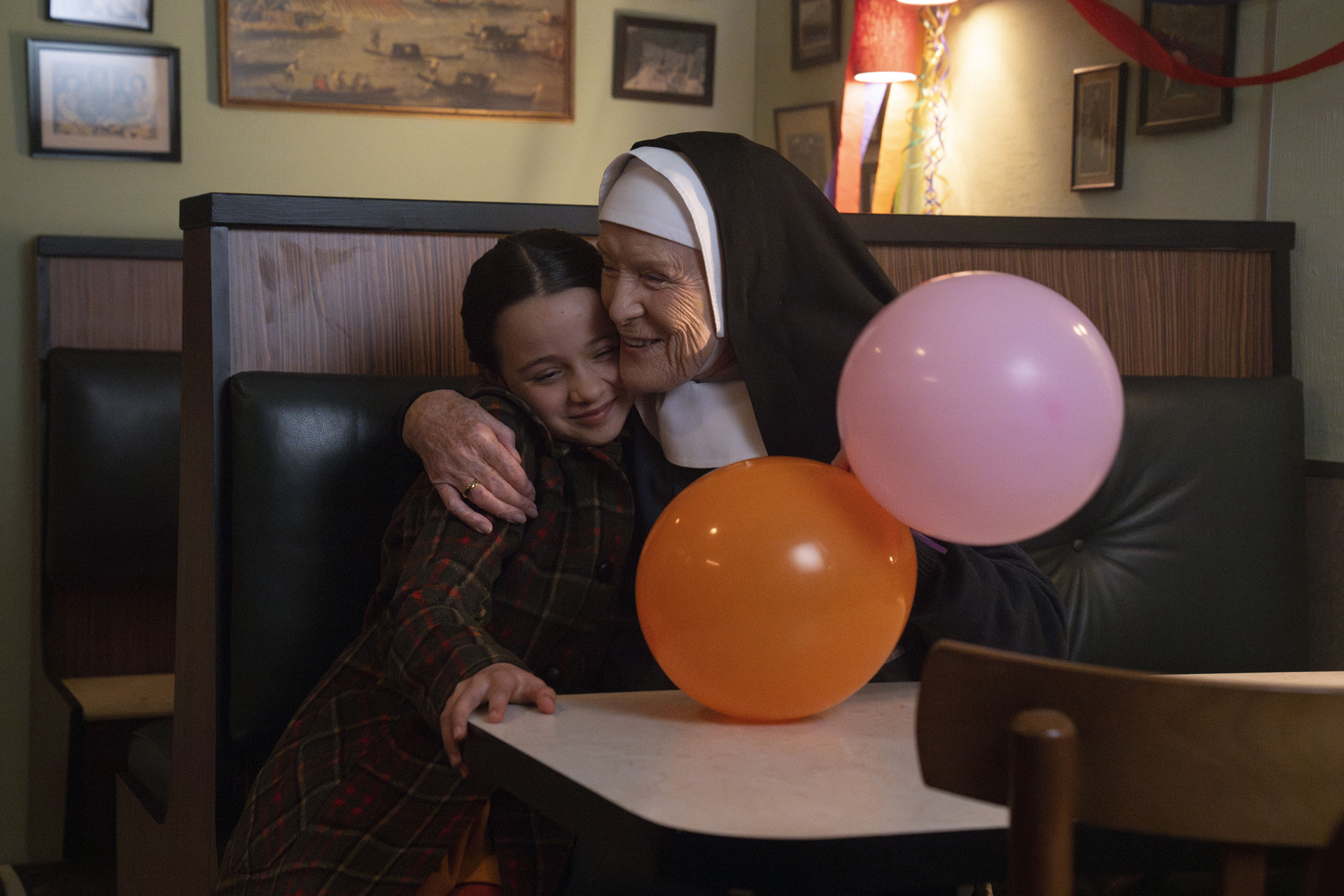 Colette Corrigan (FRANCESCA FULLILOVE) & Sister Monica Joan (JUDY PARFITT) in Call the Midwife series 14