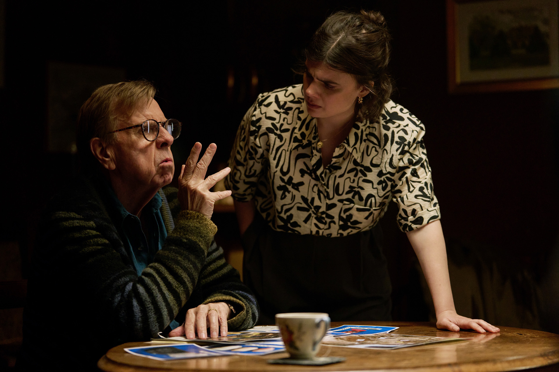 John Chapel (TIMOTHY SPALL) & Janie Mallowan (GWYNETH KEYWORTH) in Death Valley