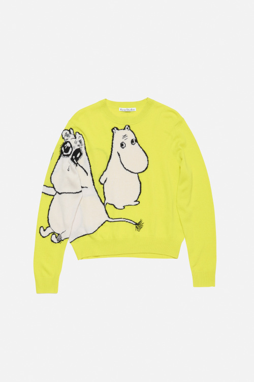 Yellow jumper