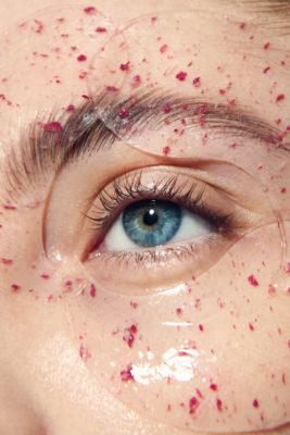 Close up of eye with gel on the face