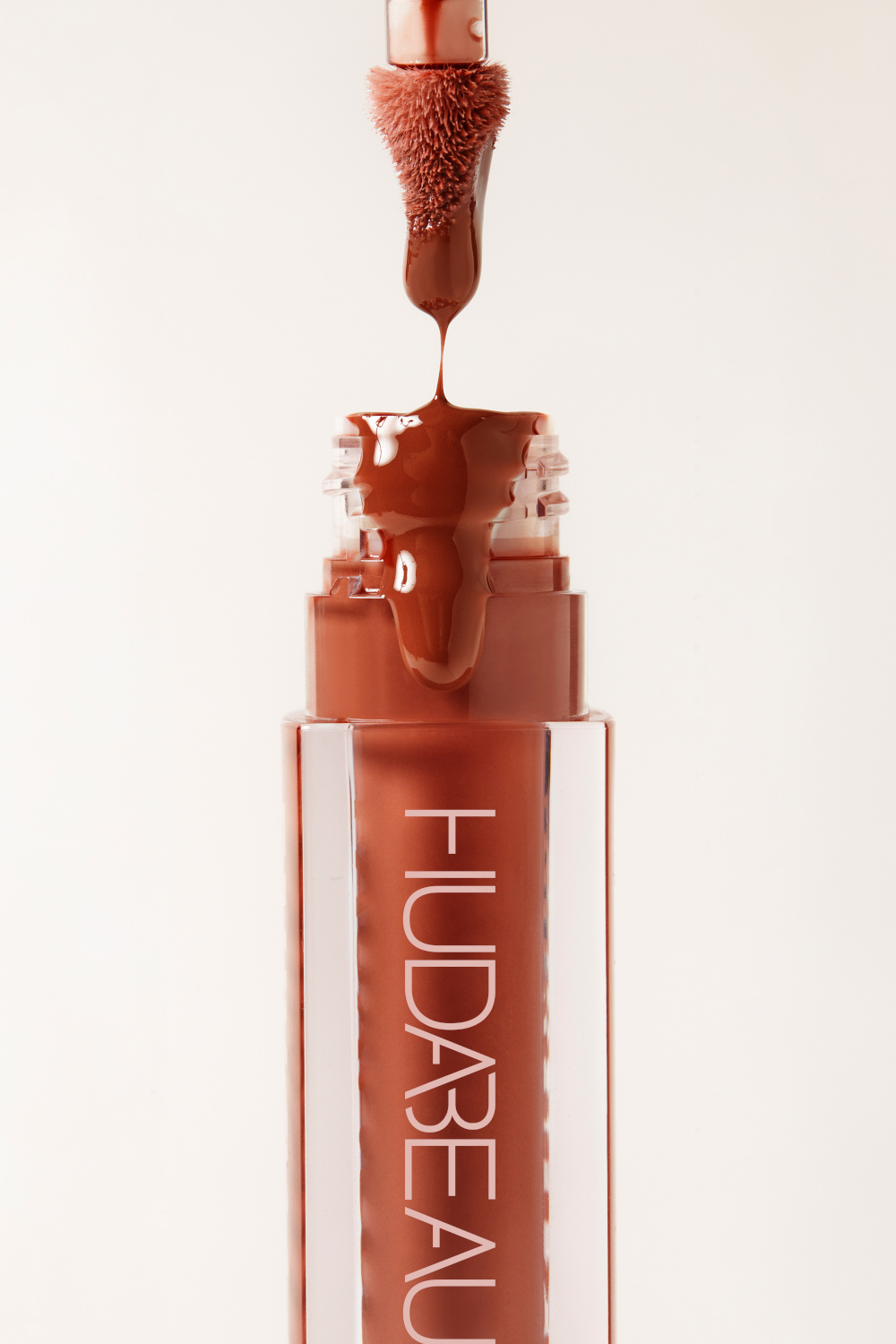 Huda Beauty Faux Filler Gloss