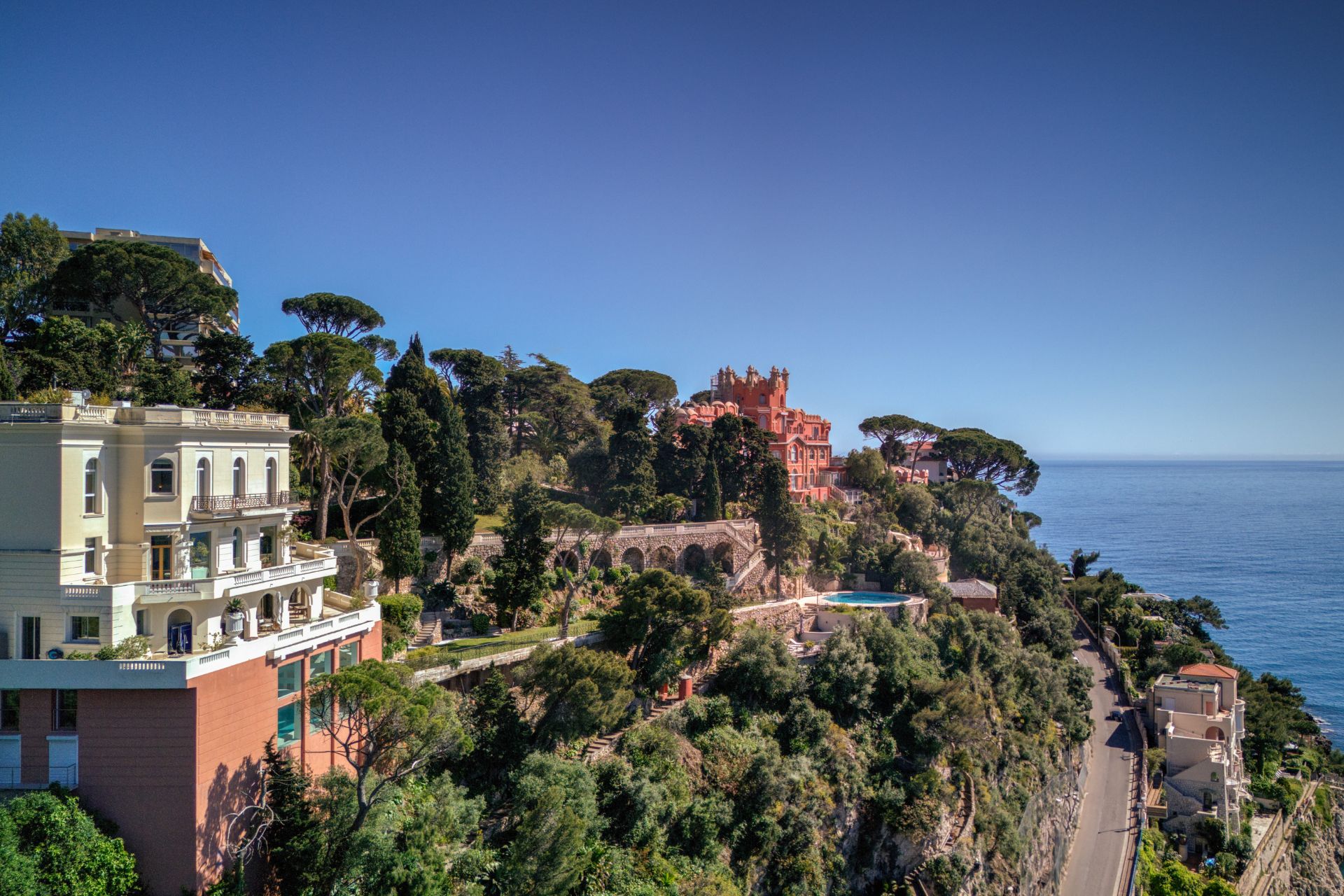 Sean Connery’s Former Home Is Up For Sale