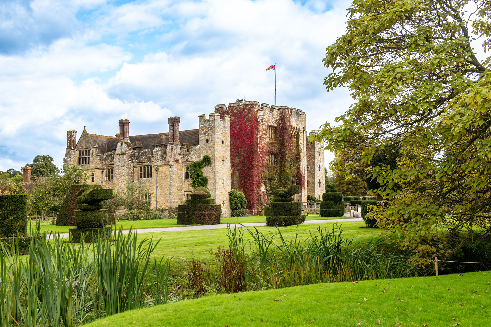 The exterior of Hever Castle