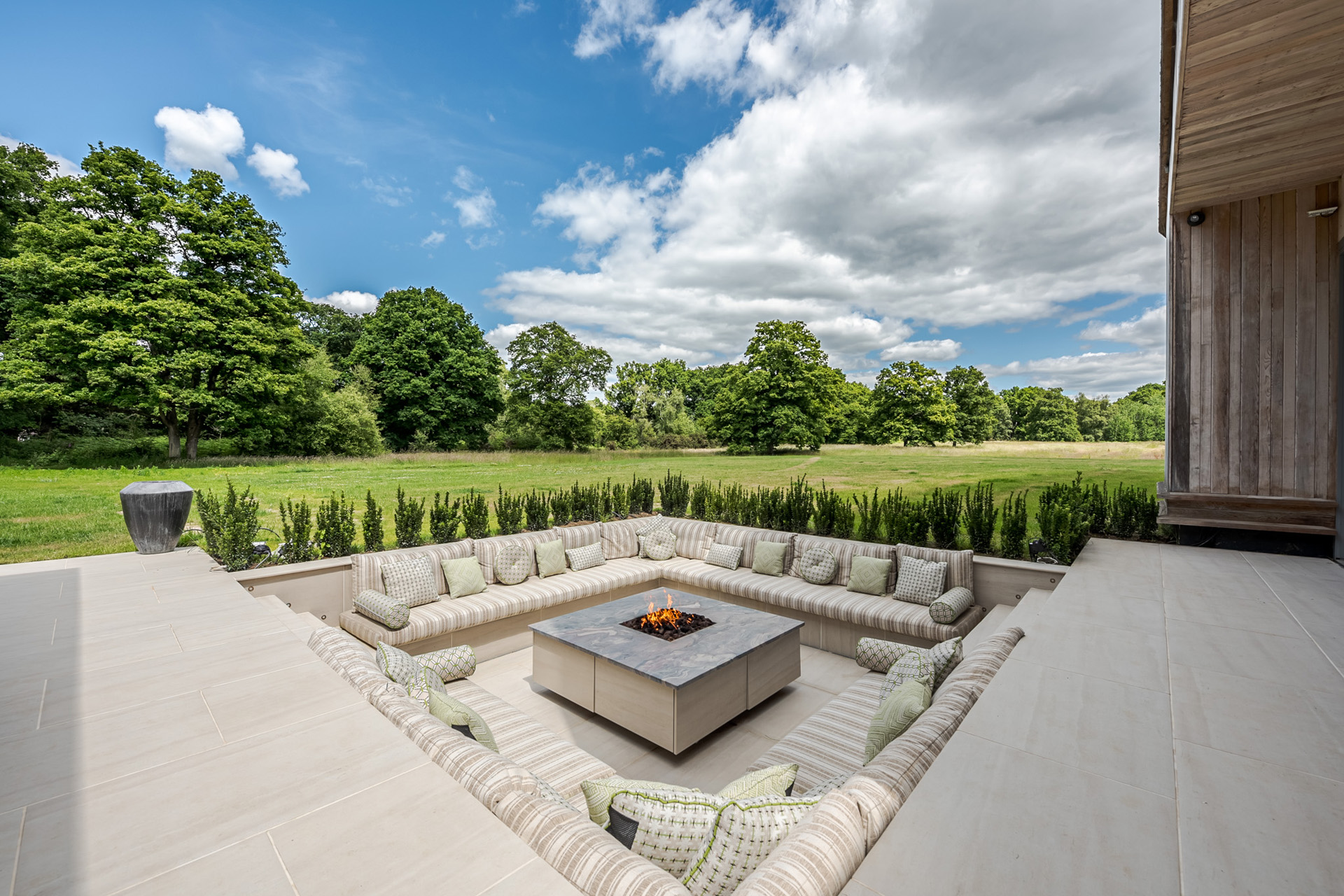 The Love Island-worthy fire pit
