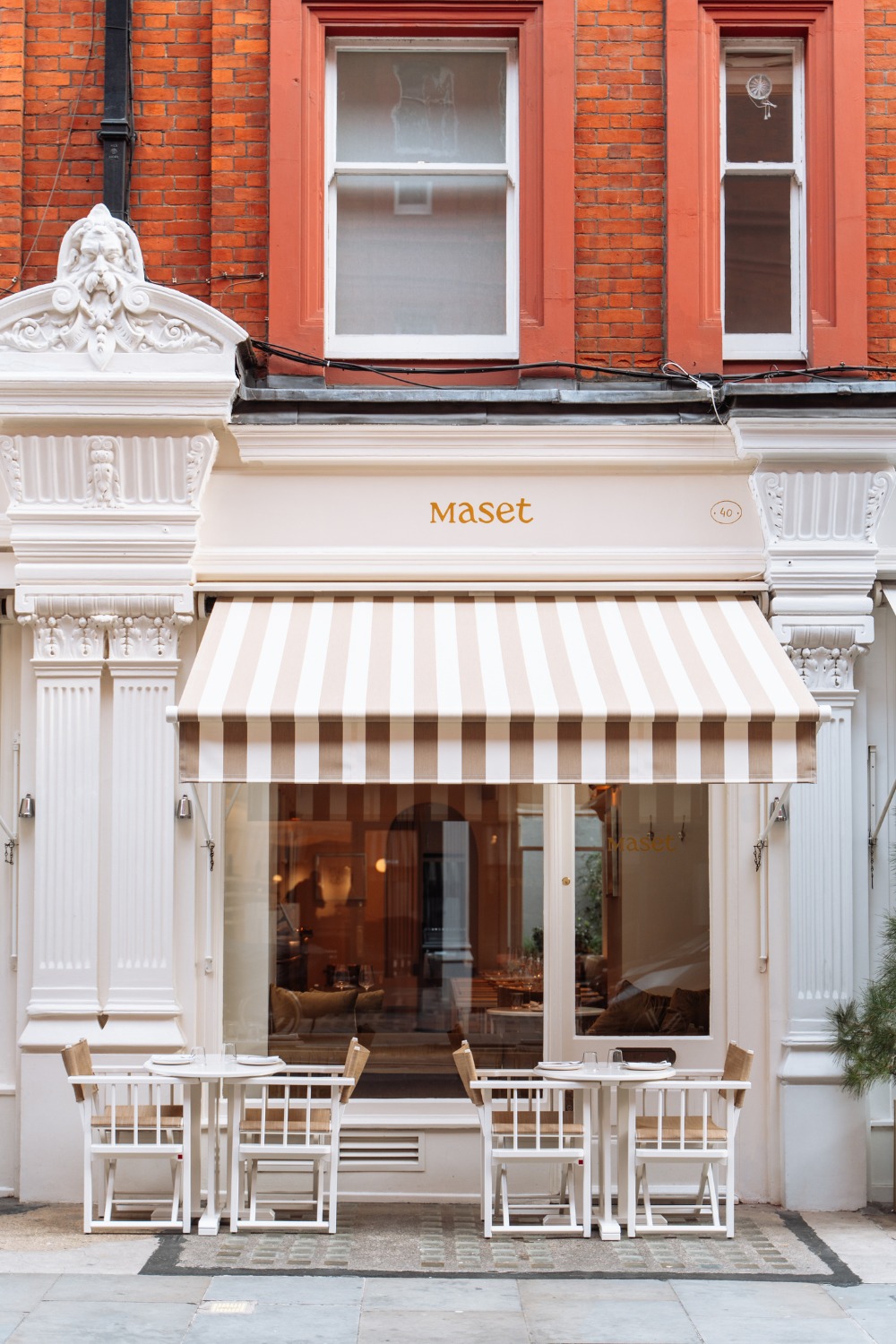 Maset shop front