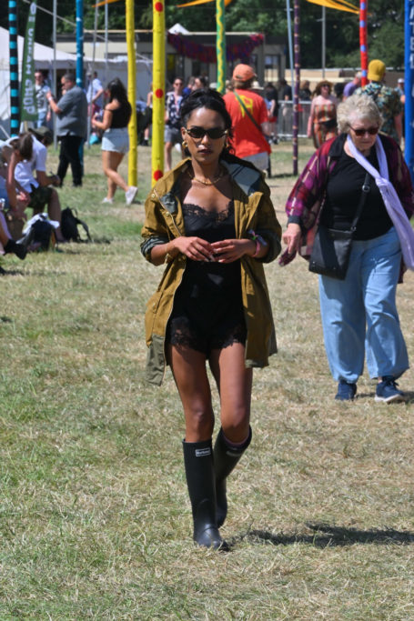 Saffron Hocking at Glastonbury 2025