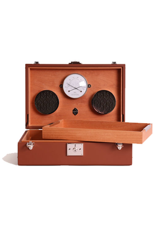 Swaine Humidor in Cognac