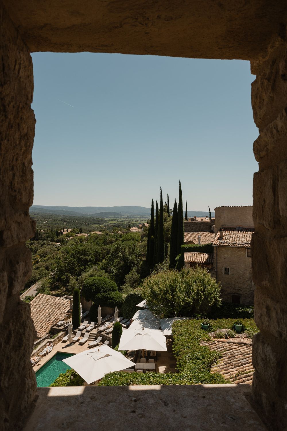 A Postcard Come To Life: Crillon Le Brave – Hotel Review