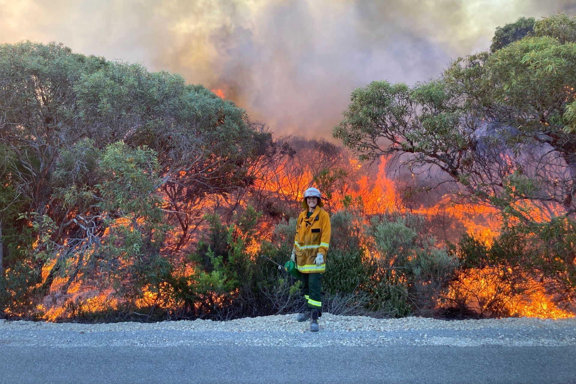 Female firefighter in an Austrlian wildfire