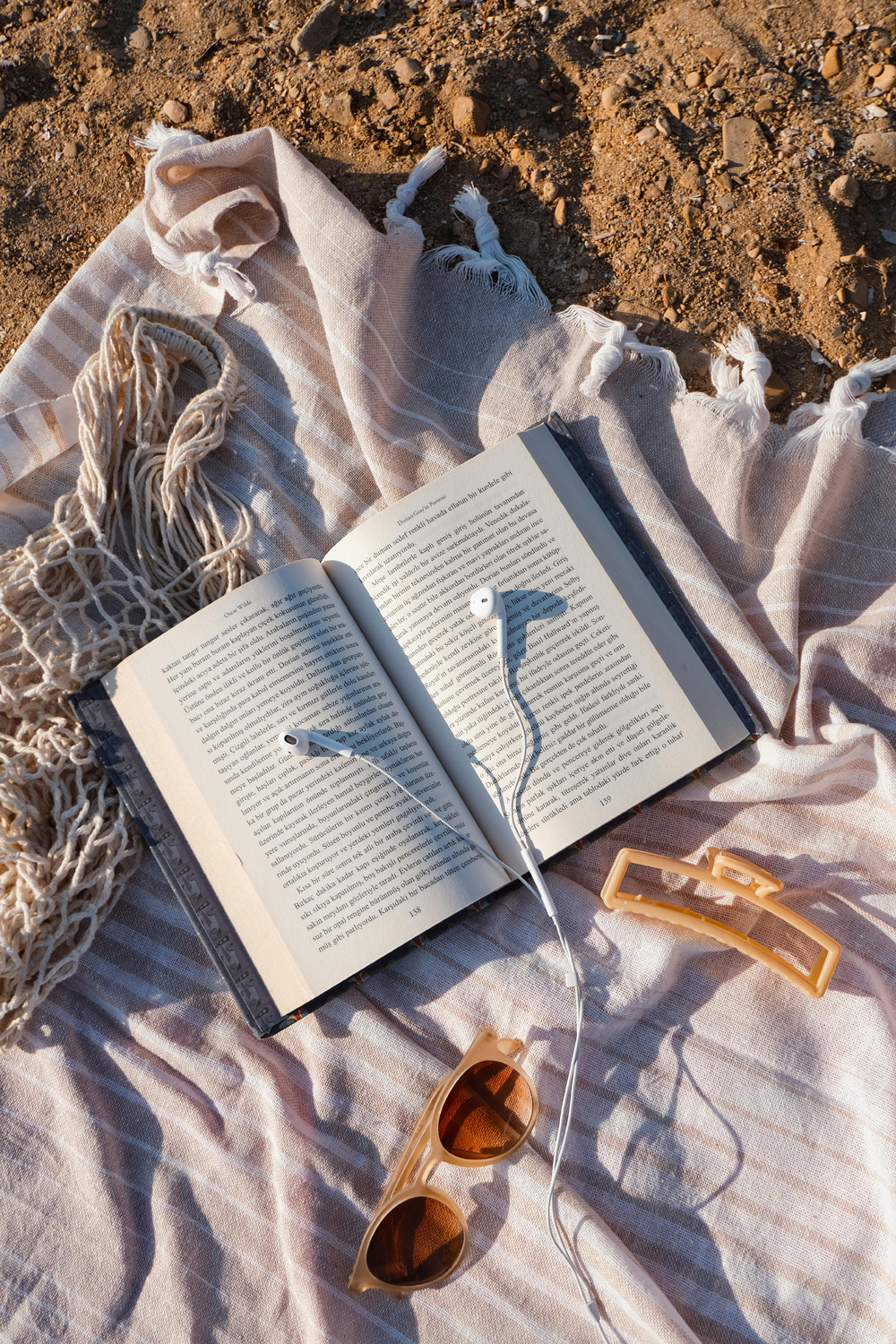 Best Austen Audiobooks (& Where To Listen To Them)
