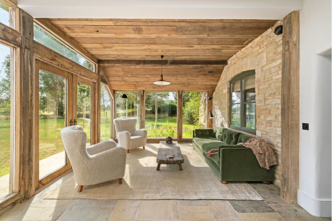 Interiors Inspo From Ellen DeGeneres’ Cotswolds Home