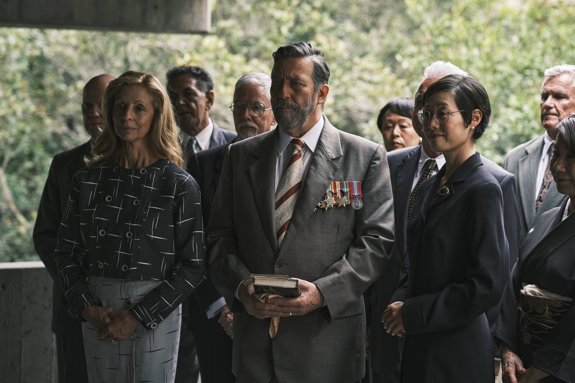 Ella Evans (HEATHER MITCHELL) & Dorrigo Evans (CIARAN HINDS) in The Narrow Road To The Deep North