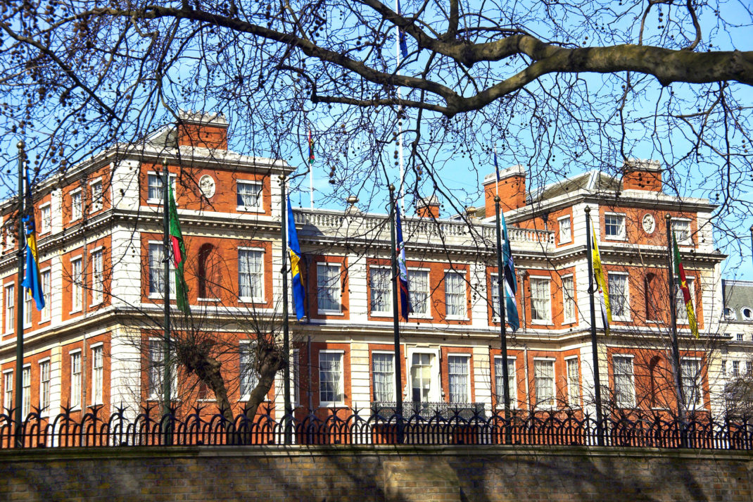 Where Do The Royal Family Actually Live?