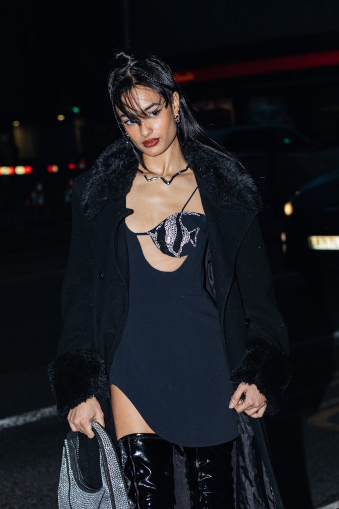 7 Timeless Half-Up Half-Down Hairstyles You'll Want To Wear Everywhere