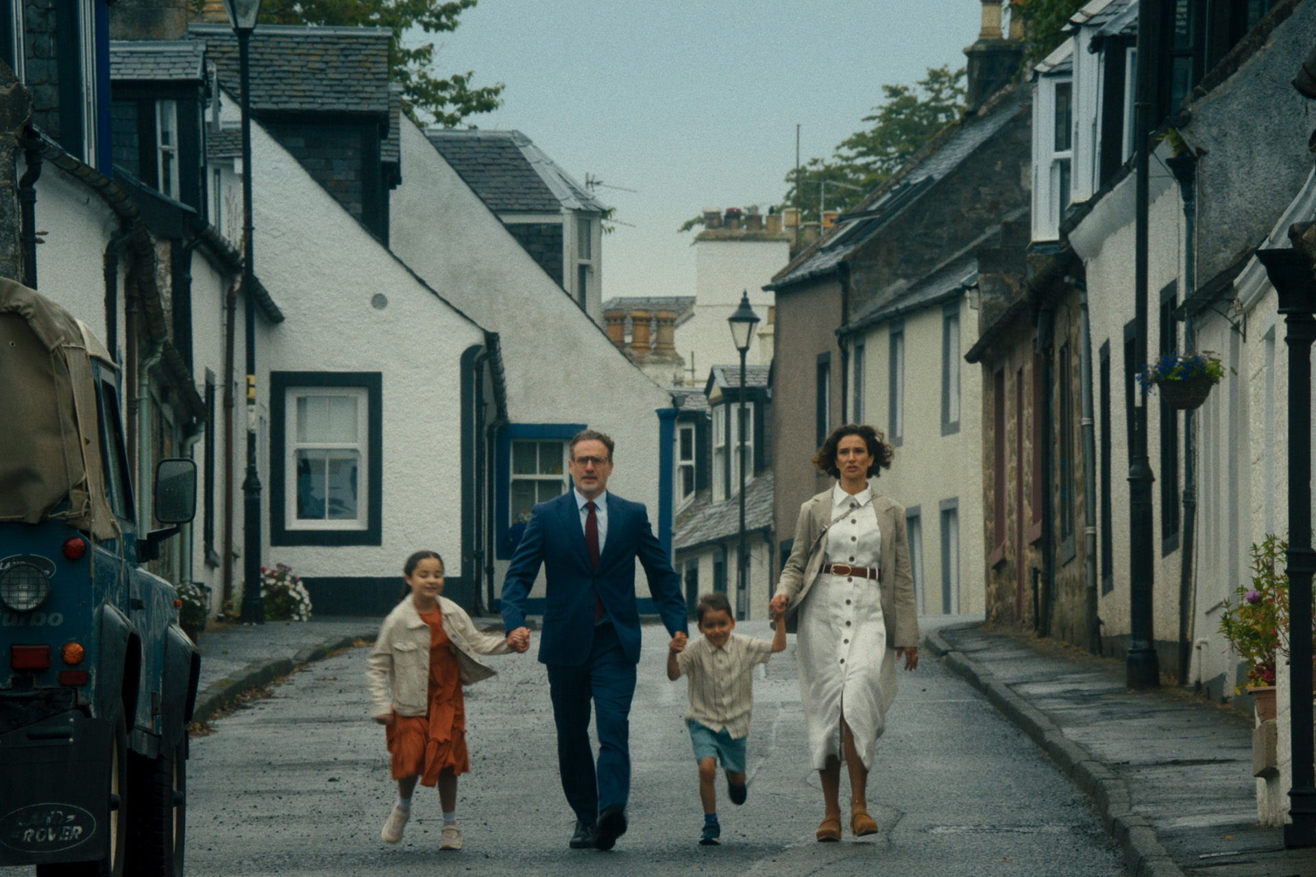 ANDREW LINCOLN as John and INDIRA VARMA as Fiona in Coldwater