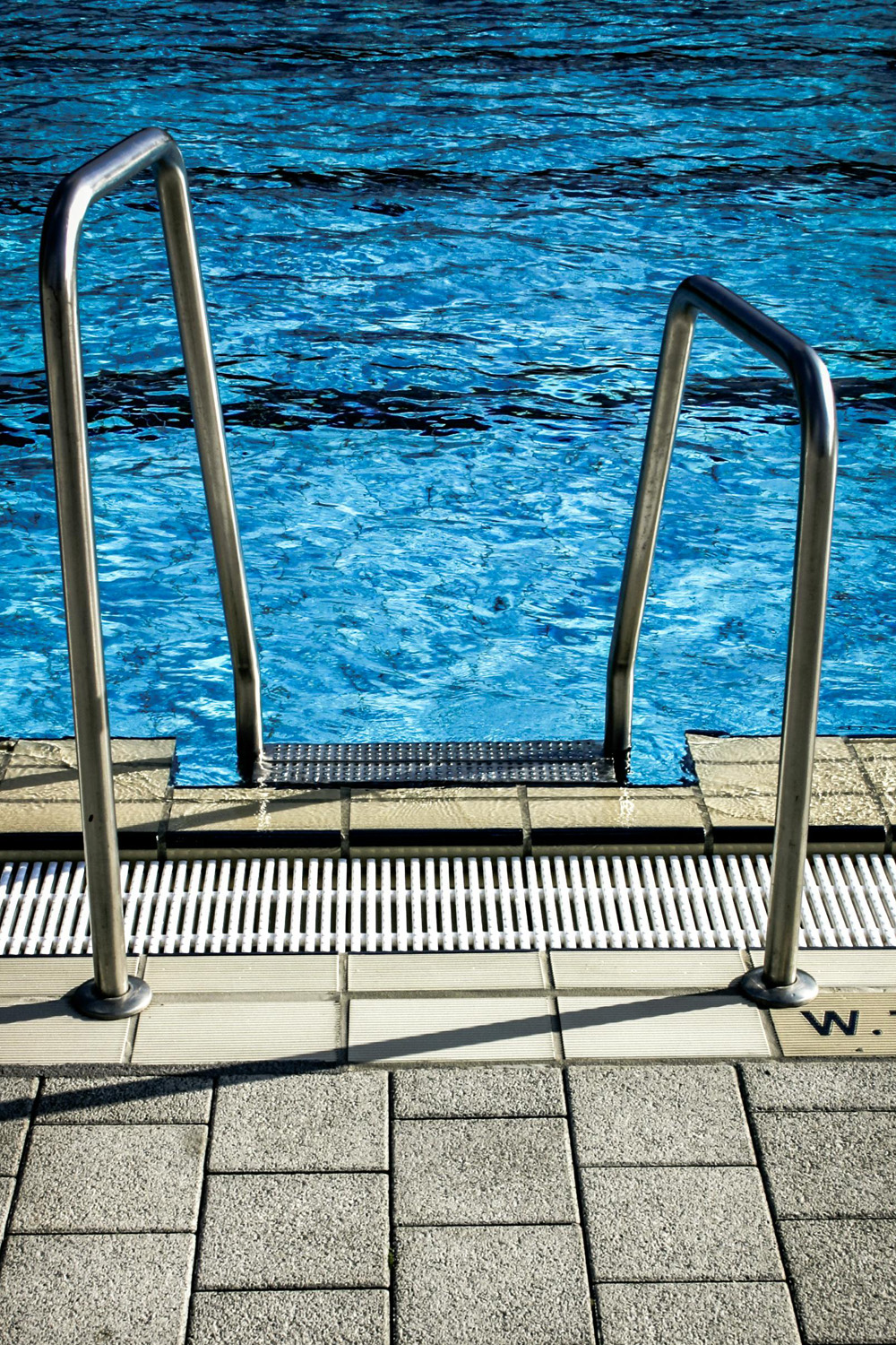 How To Find Central London’s Secret Outdoor Swimming Pool