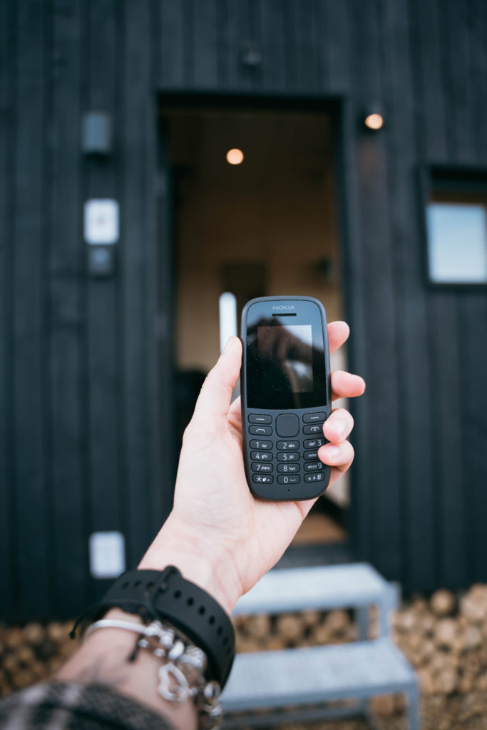What Is Digital Detoxing? (& Who Actually Needs One?)