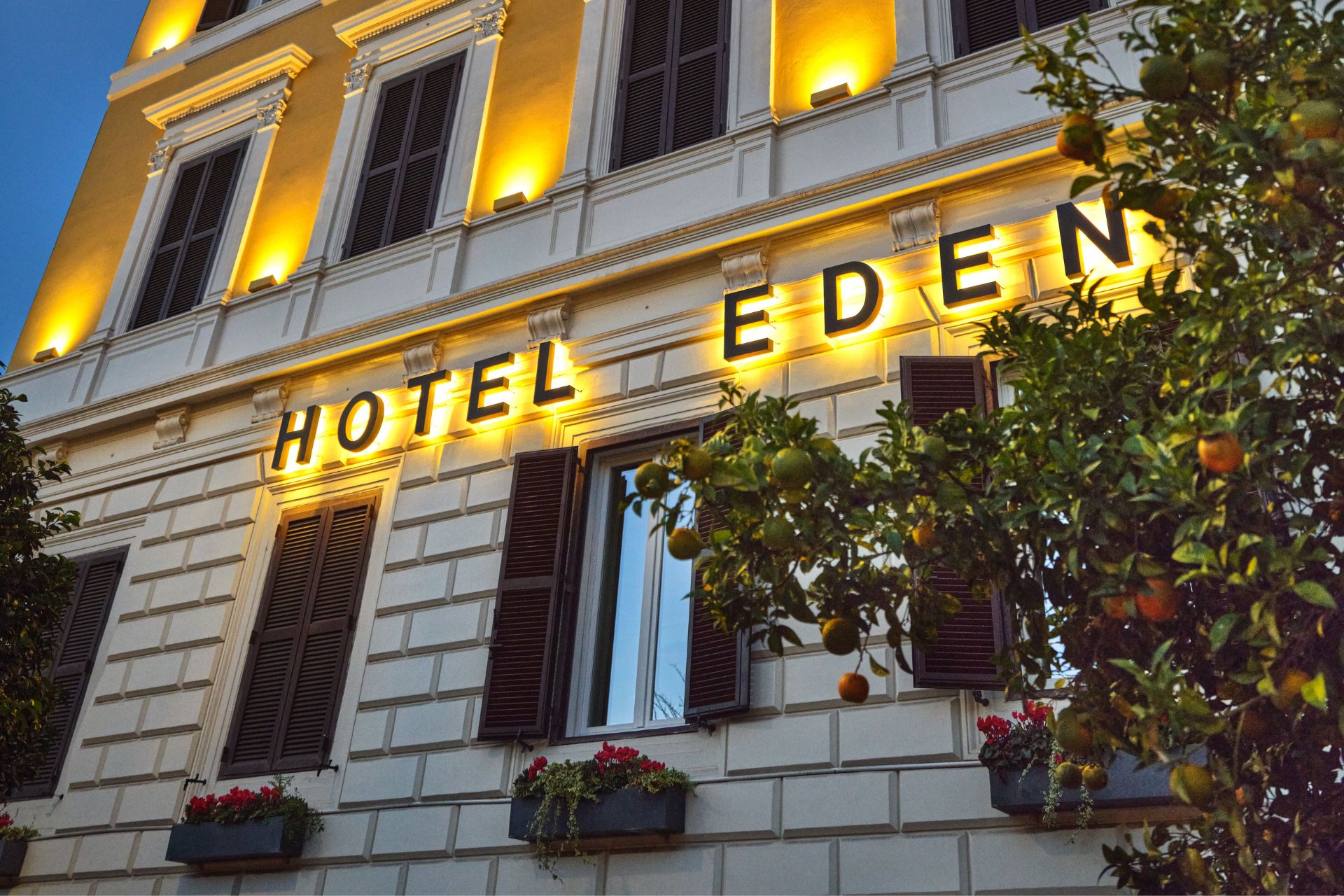 Hotel Eden exterior
