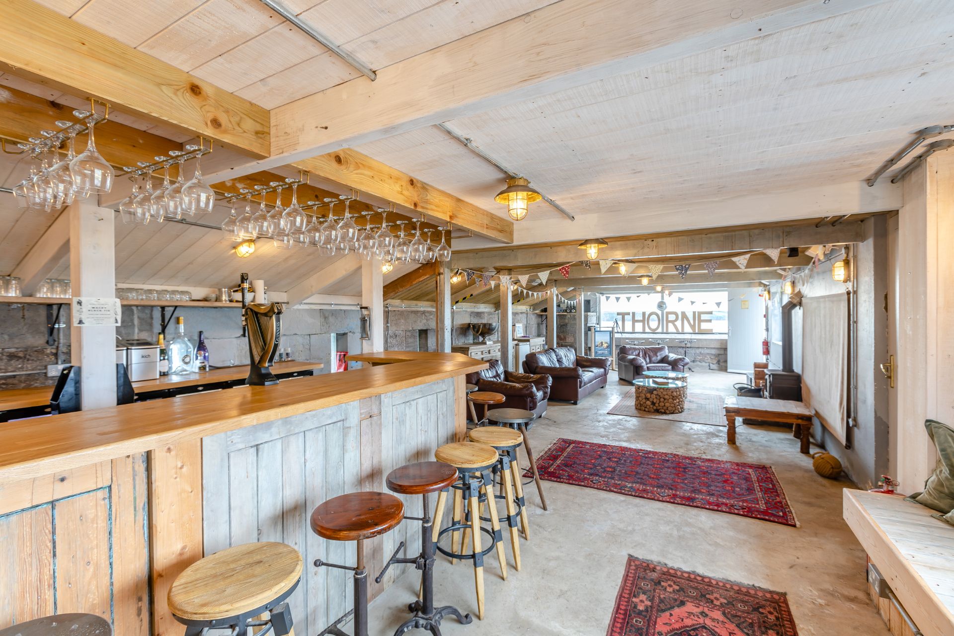 Thorne Island bar