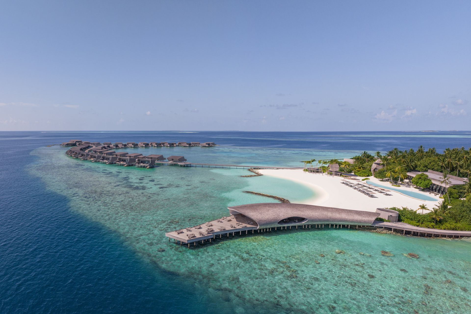 St Regis Maldives sea 