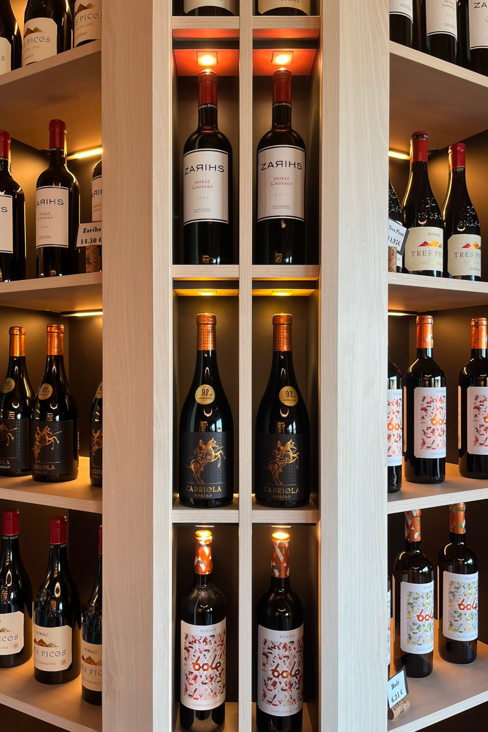 Bottles of wine 