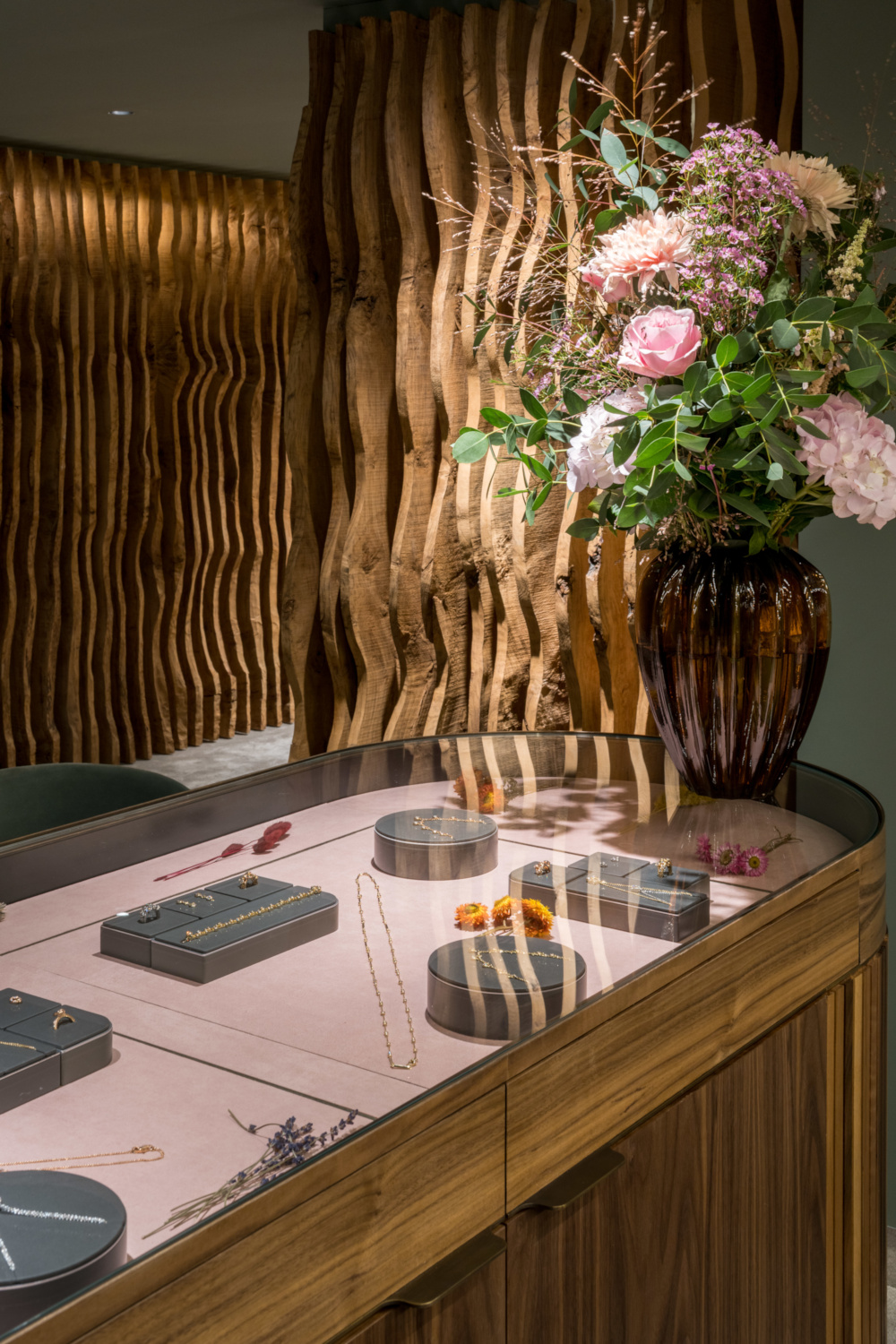 11 Of London's Loveliest Jewellery Shops