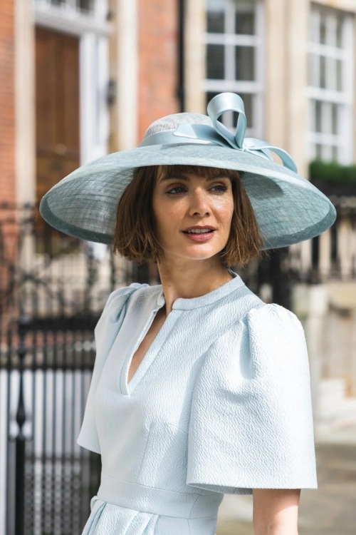 dress hats A Timeless Style Glamorous Couture White Lace Hat. worldwide