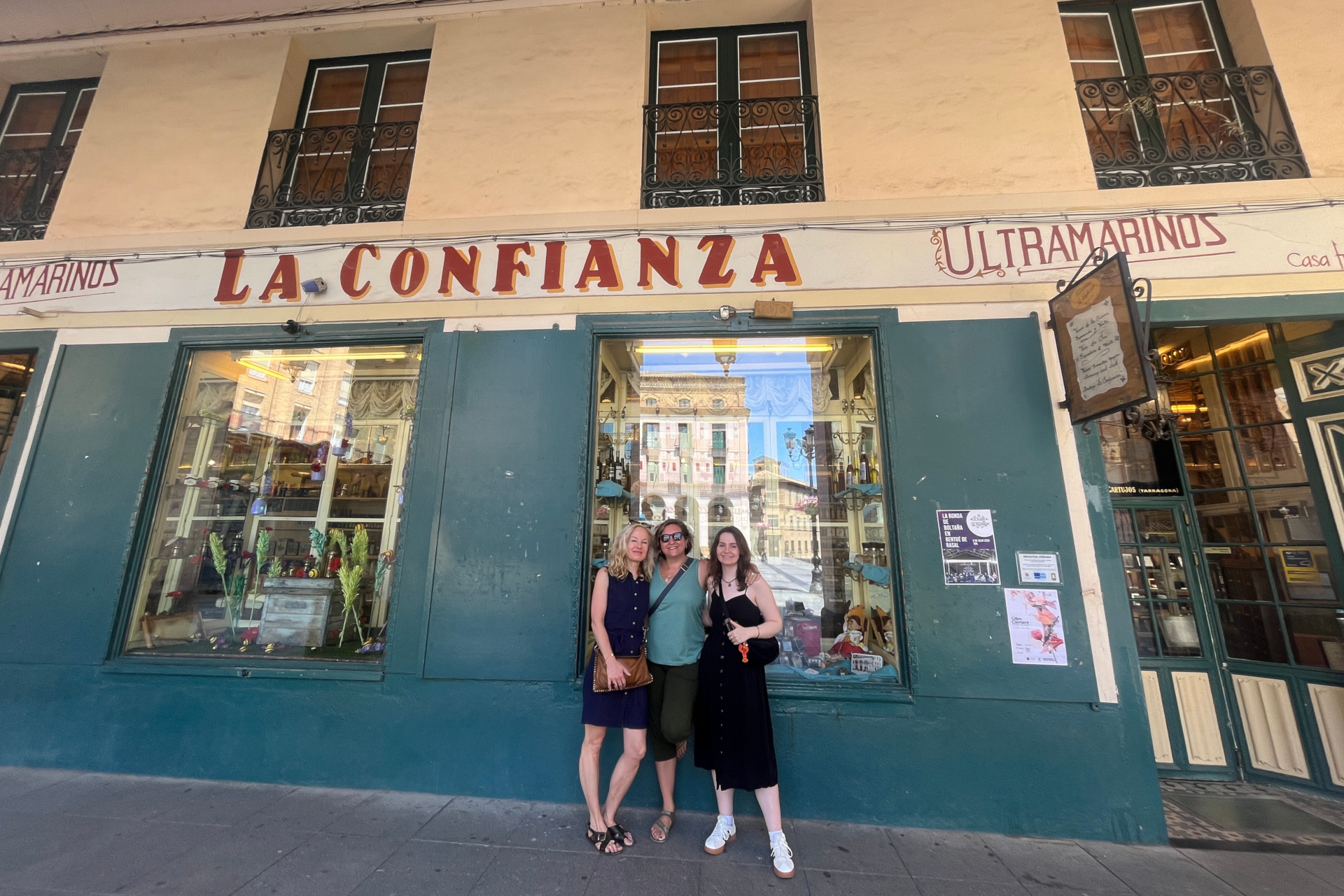 Ultramarinos La Confianza