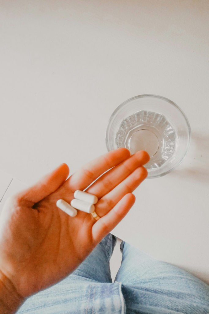 Probiotics vs Prebiotics: What’s The Difference?