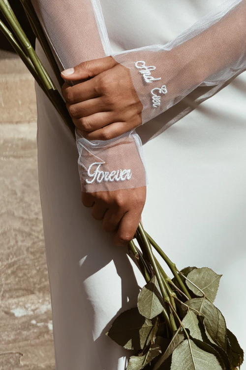 Embroidered wedding gloves
