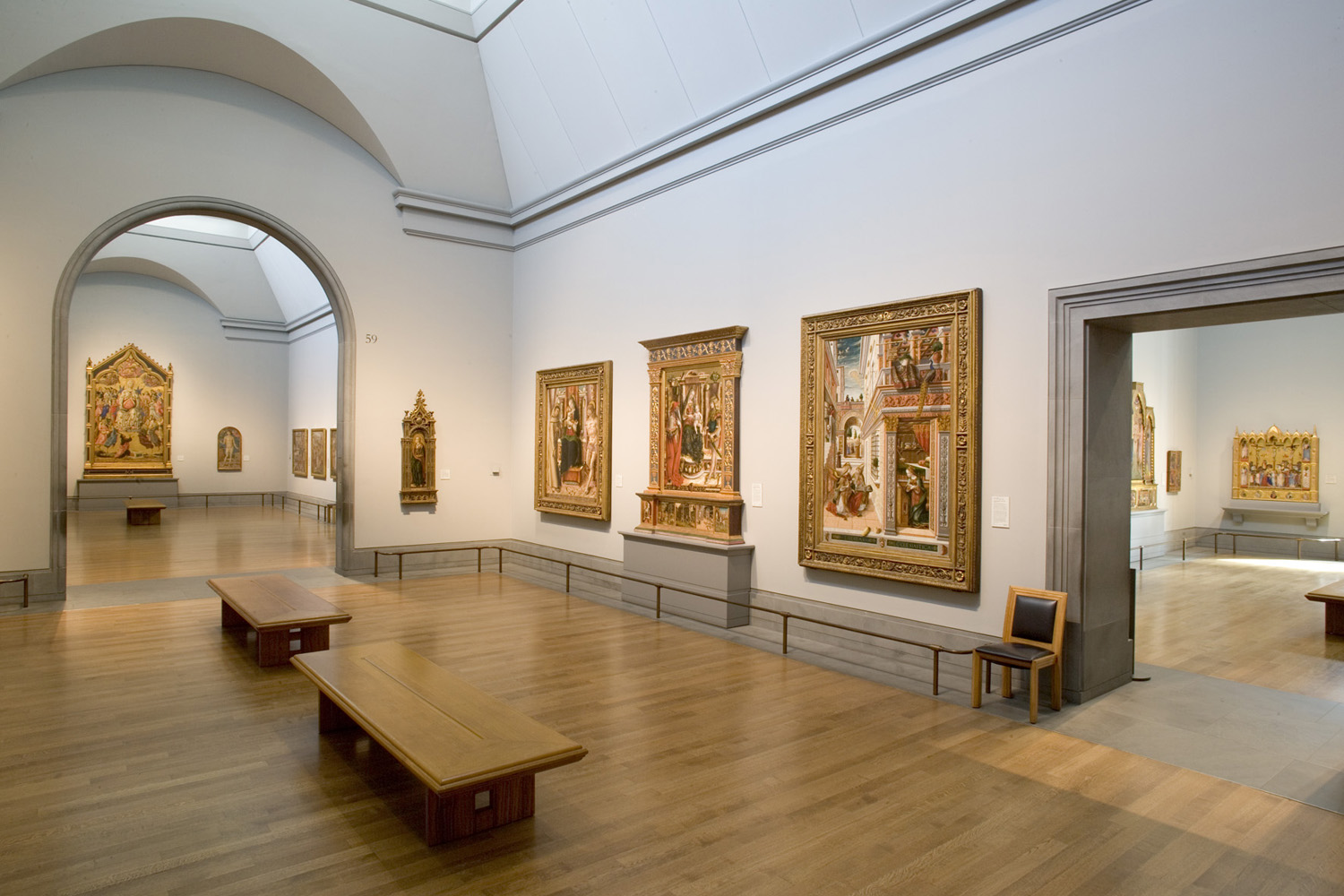Medieval paintings in National Gallery's Sainsbury Wing