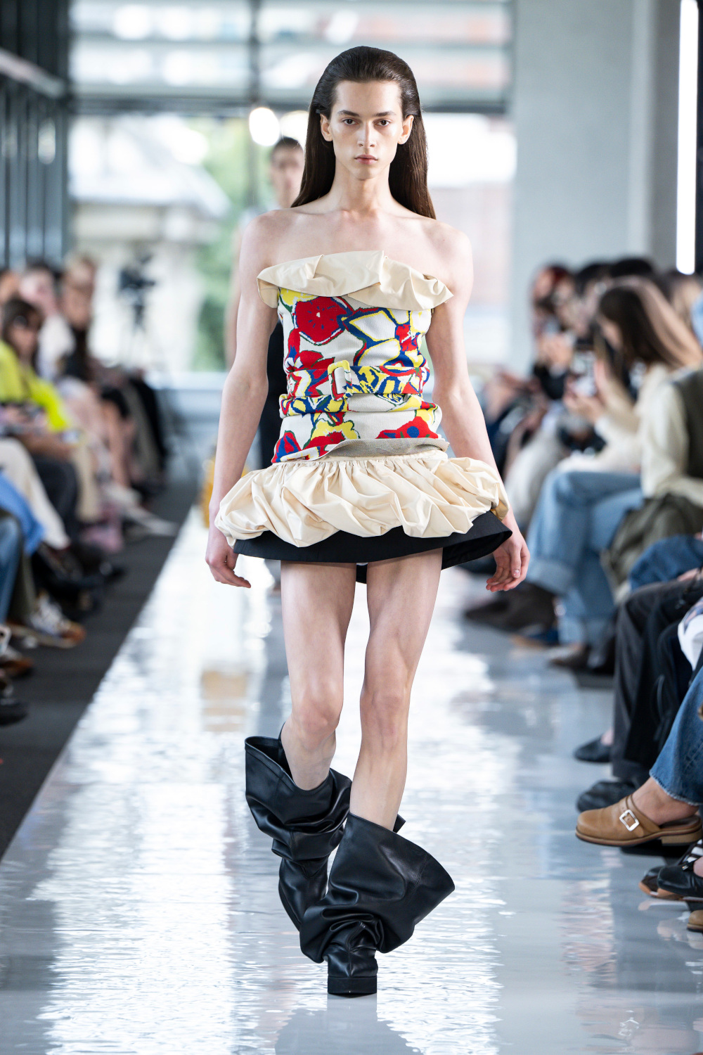 Model on runway | london fashion week ss26
