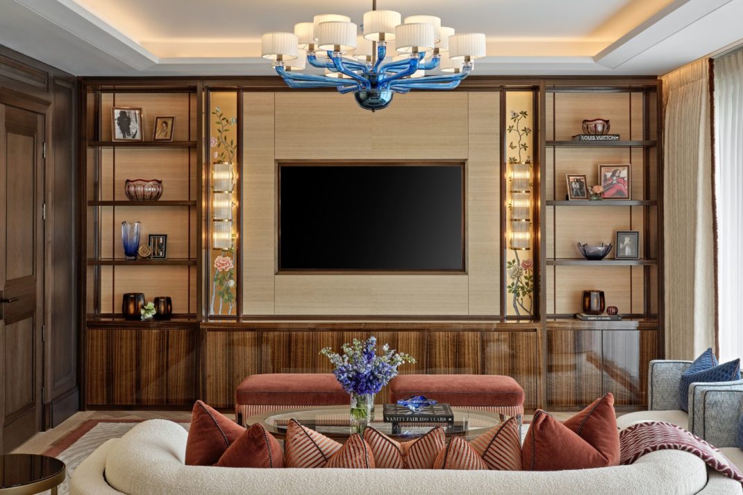 Discover The Design Ethos Behind This Luxurious Chelsea Barracks Apartment